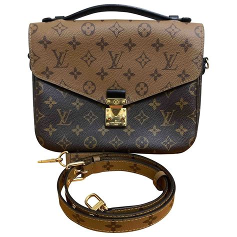 louis vuitton pochette voyage monogram|louis vuitton pochette matisse.